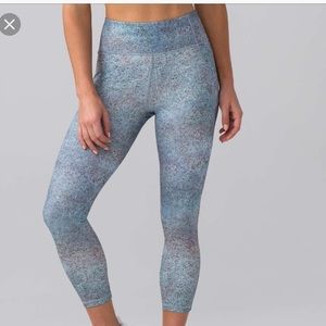 Final Lap Crop 23”